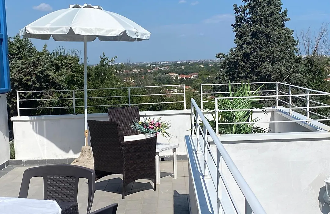 B&B Cá Bianca Ventisette Riccione-1